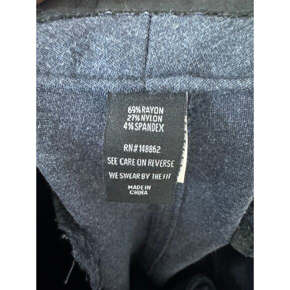 Torrid Blue Stretch Slim Fit Cropped Pants Size 12 24” Inseam - Picture 5 of 5